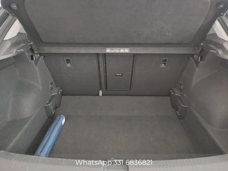 Volkswagen T-Roc usata a Palermo (15)