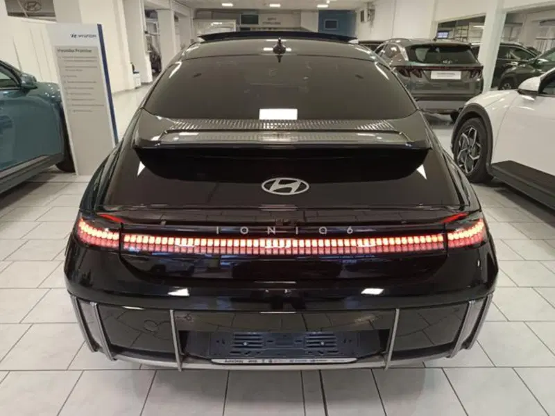 Hyundai Ioniq 5 nuova a Parma (11)