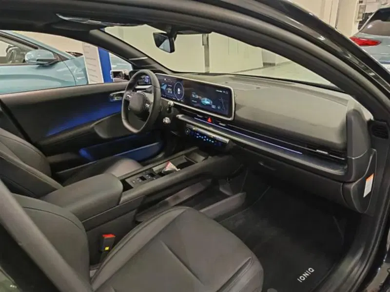 Hyundai Ioniq 5 nuova a Parma (17)