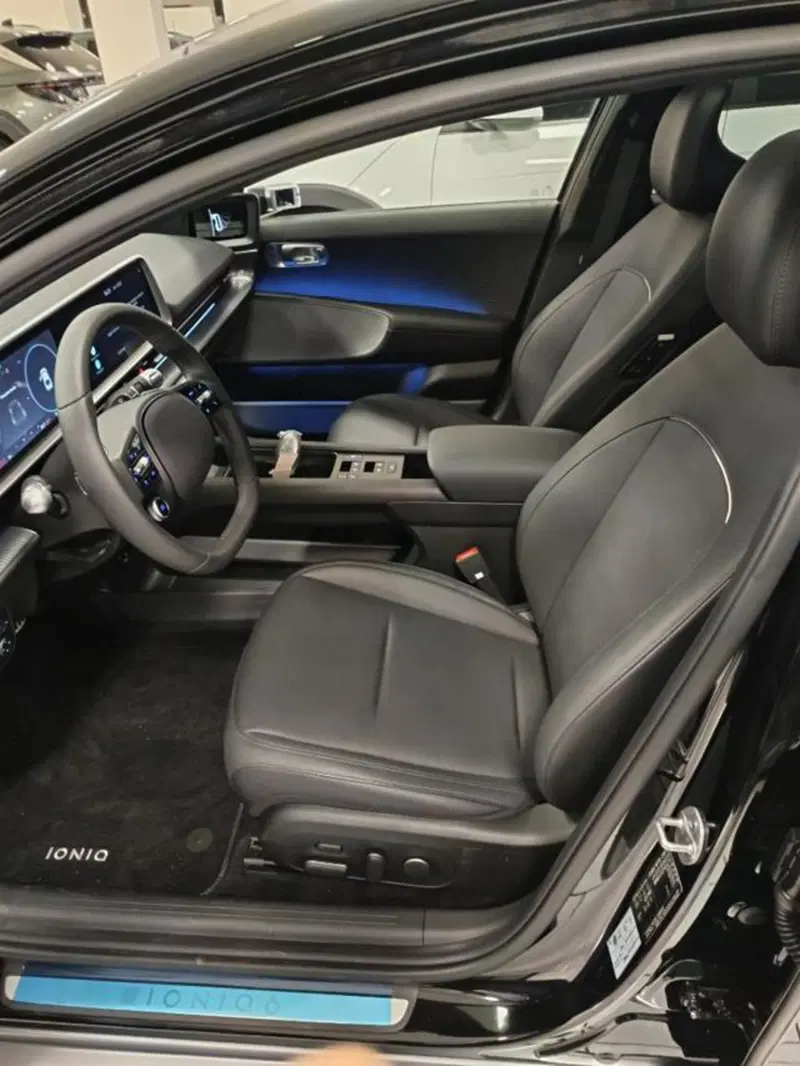 Hyundai Ioniq 5 nuova a Parma (4)