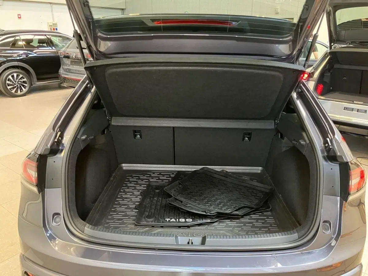 Volkswagen Taigo usata a Bologna (10)