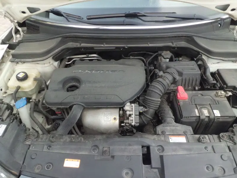 Ssangyong Tivoli usata a Pordenone (15)