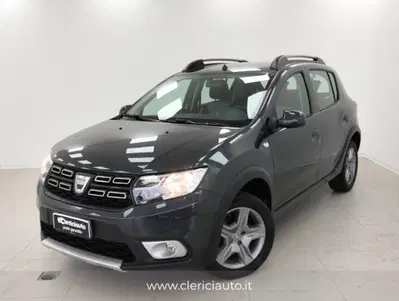 Dacia Sandero Stepway 1.0 TCe 100 CV ECO-G Comfort del 2020 usata a Lurate Caccivio