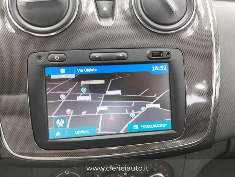 Dacia Sandero usata a Como (13)