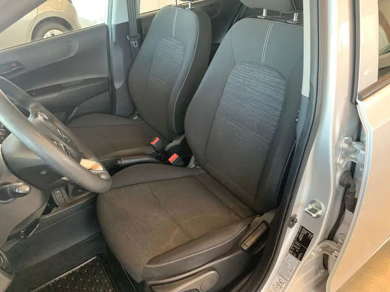 Kia Picanto usata a Latina (17)