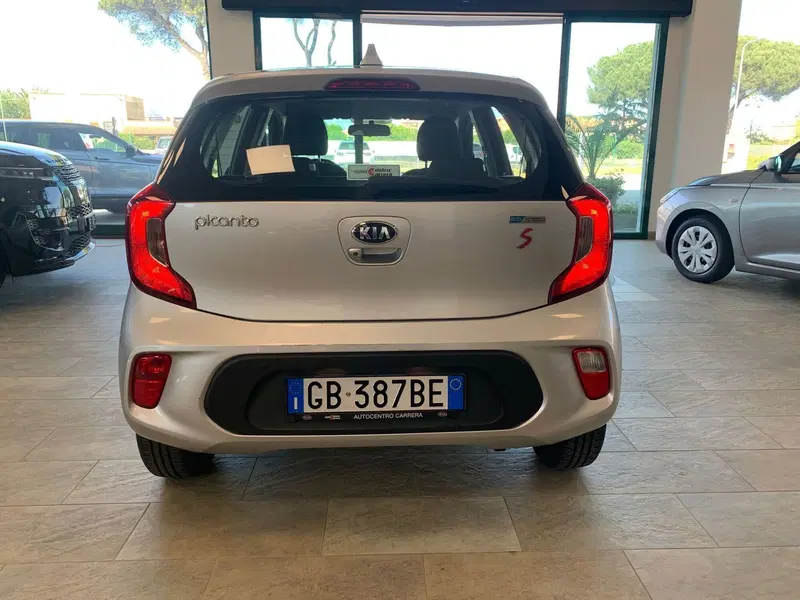 Kia Picanto usata a Latina (4)