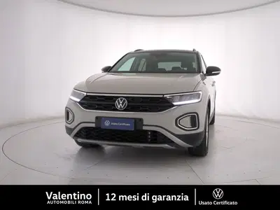 Volkswagen T-Roc 1.5 tsi Life dsg del 2023 usata a Roma
