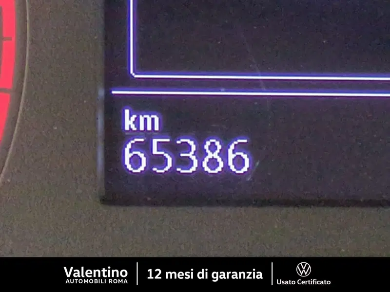 Volkswagen T-Cross usata a Roma (16)
