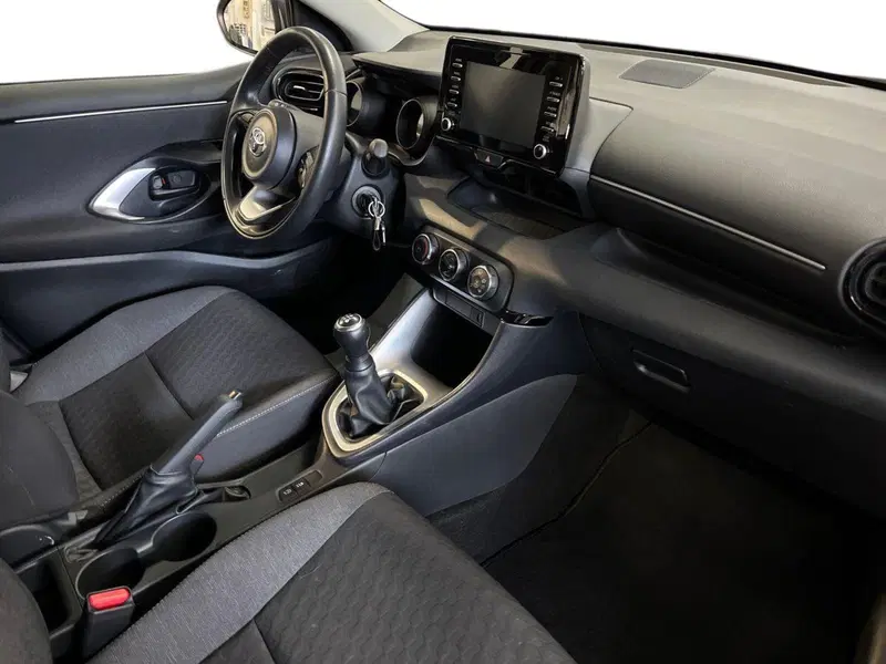 Toyota Yaris usata a Foggia (9)