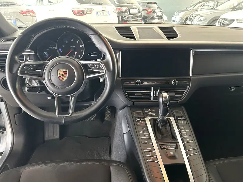 Porsche Macan usata a Ferrara (12)