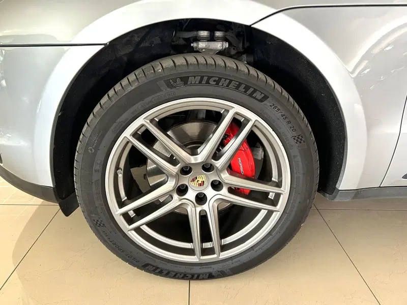 Porsche Macan usata a Ferrara (7)