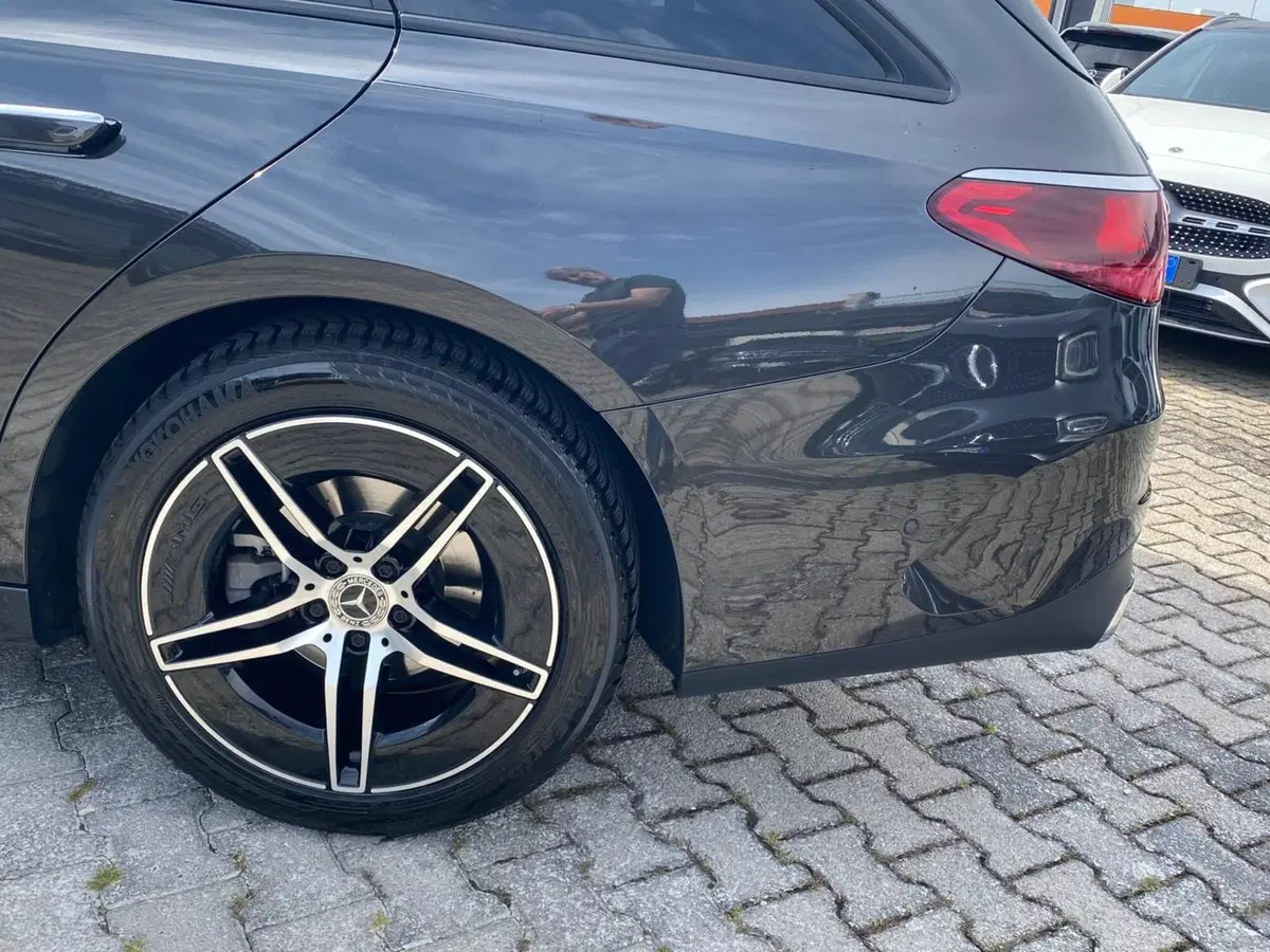 Mercedes-Benz Classe E Station Wagon usata a Chieti (13)