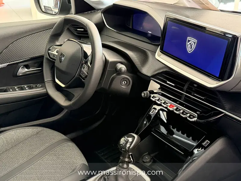 Peugeot 208 usata a Milano (8)