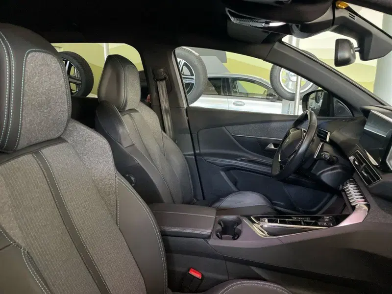 Peugeot 3008 usata a Macerata (14)