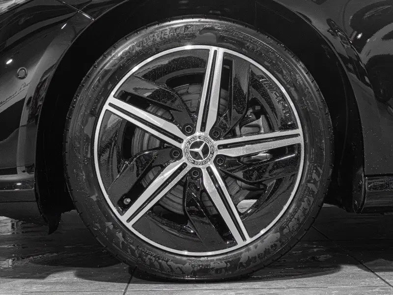 Mercedes-Benz CLA EQ nuova a Ancona (7)