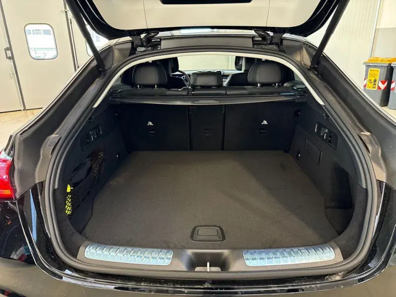 Mercedes-Benz GLC SUV nuova a Rimini (7)