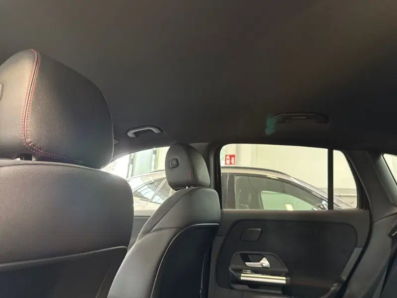 Mercedes-Benz EQA nuova a Rimini (18)