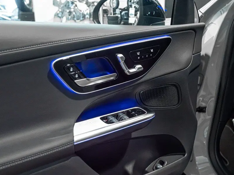 Mercedes-Benz GLC nuova a Ancona (11)