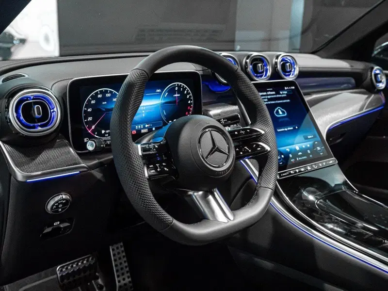 Mercedes-Benz GLC nuova a Ancona (12)