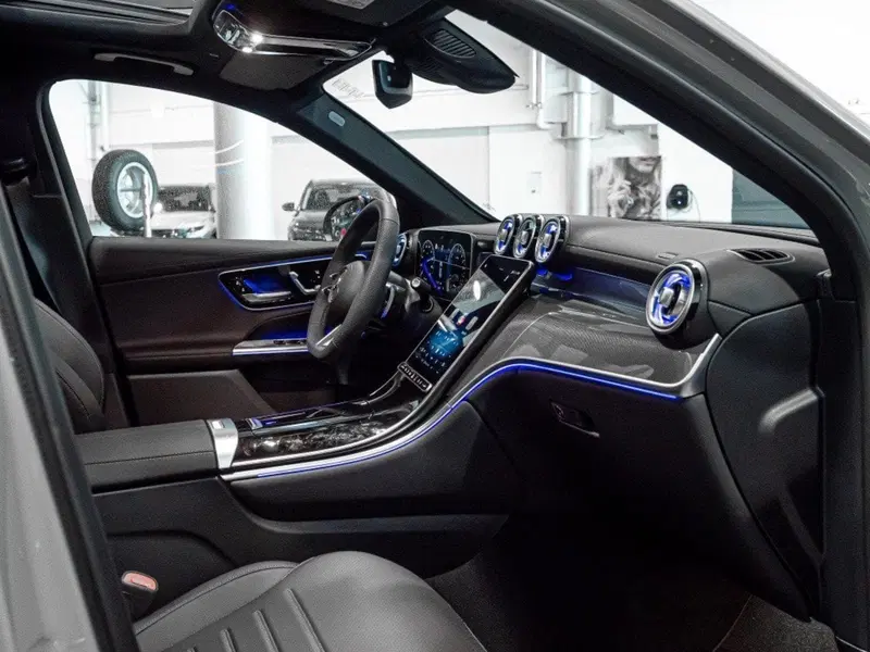 Mercedes-Benz GLC nuova a Ancona (18)