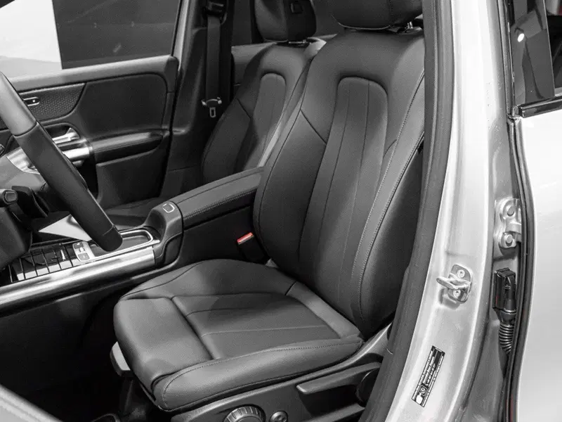 Mercedes-Benz GLA SUV nuova a Ancona (13)