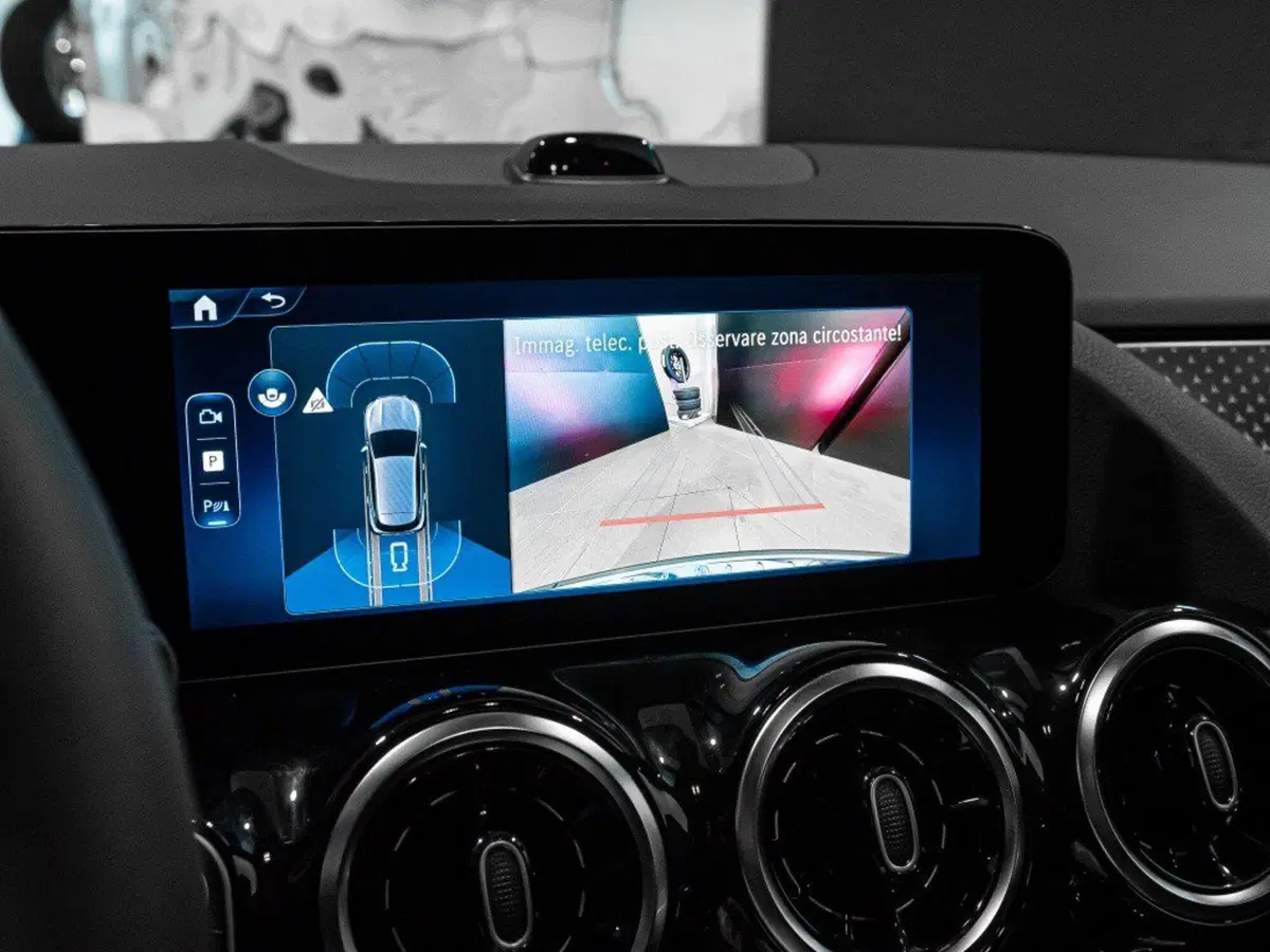 Mercedes-Benz GLA SUV nuova a Ancona (16)