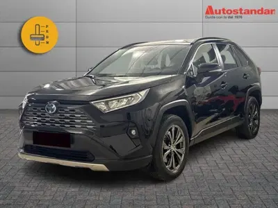 Toyota Rav4 vvt-ie h Active 2wd 218cv e-cvt del 2024 usata a Moncalieri