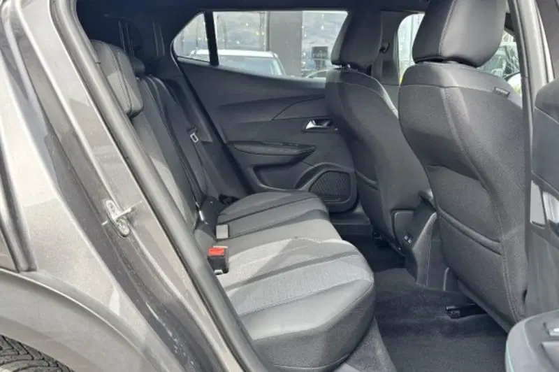 Peugeot 2008 usata a Latina (10)