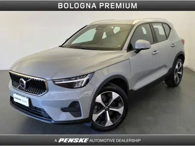 Volvo XC40 2.0 b3 Core auto del 2023 usata a Casalecchio di Reno