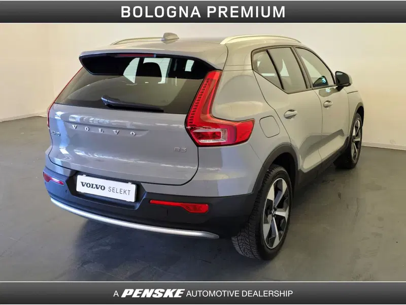Volvo XC40 usata a Bologna (2)