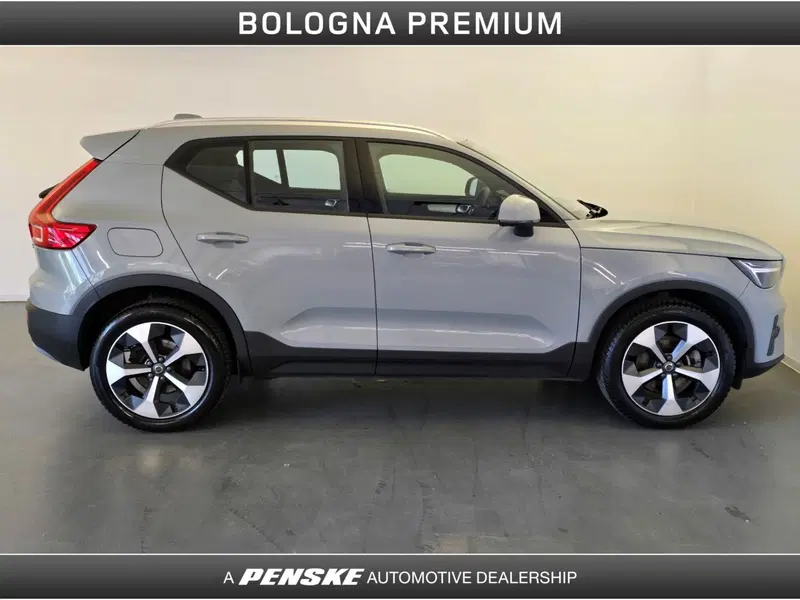 Volvo XC40 usata a Bologna (6)