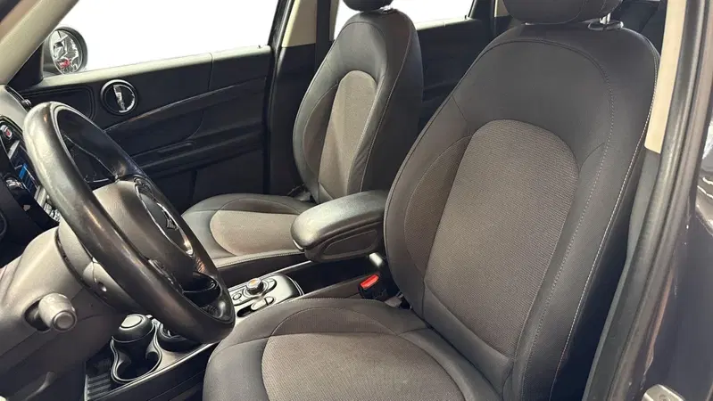 MINI Mini Countryman usata a Treviso (18)