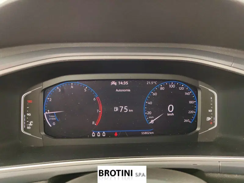 Volkswagen T-Roc usata a Massa-Carrara (13)