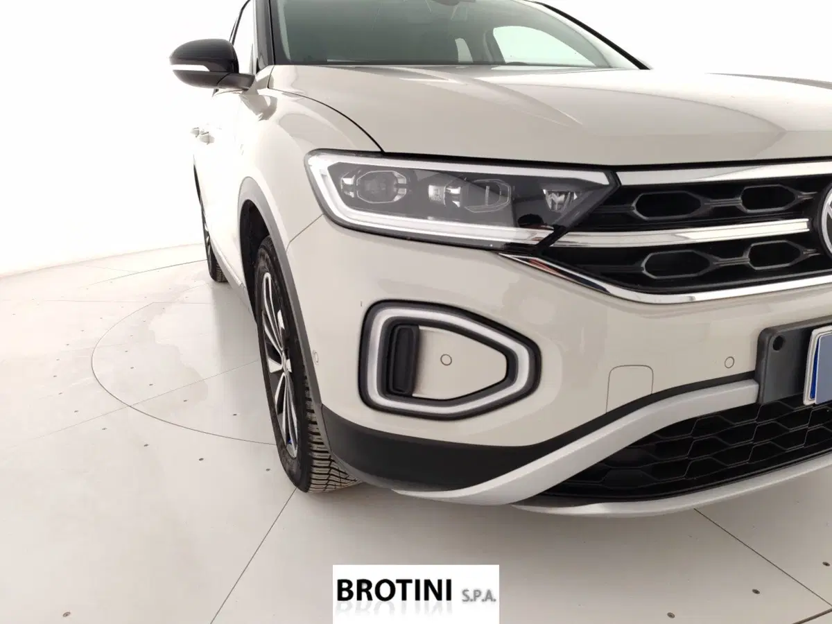 Volkswagen T-Roc usata a Massa-Carrara (5)