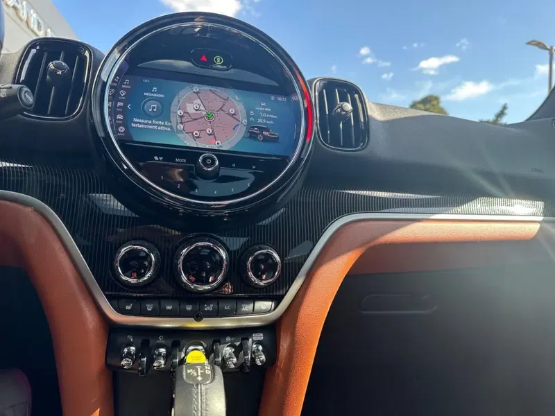 MINI Mini Countryman usata a Bari (13)