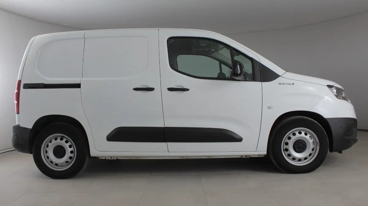 Toyota Proace City Electric usata a Palermo (13)