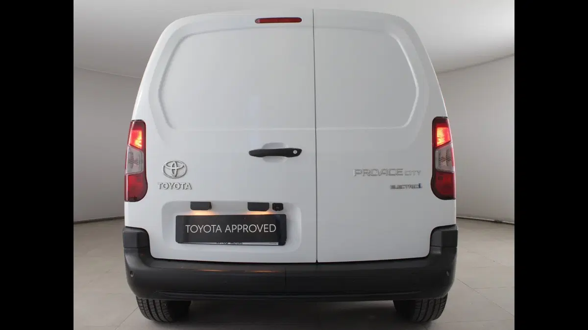 Toyota Proace City Electric usata a Palermo (4)
