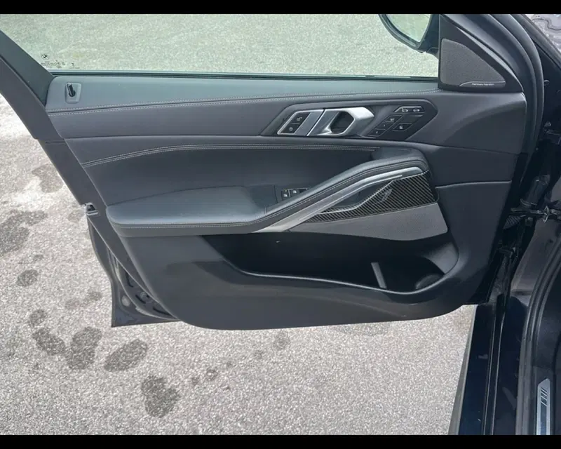 BMW X6 usata a Caserta (13)