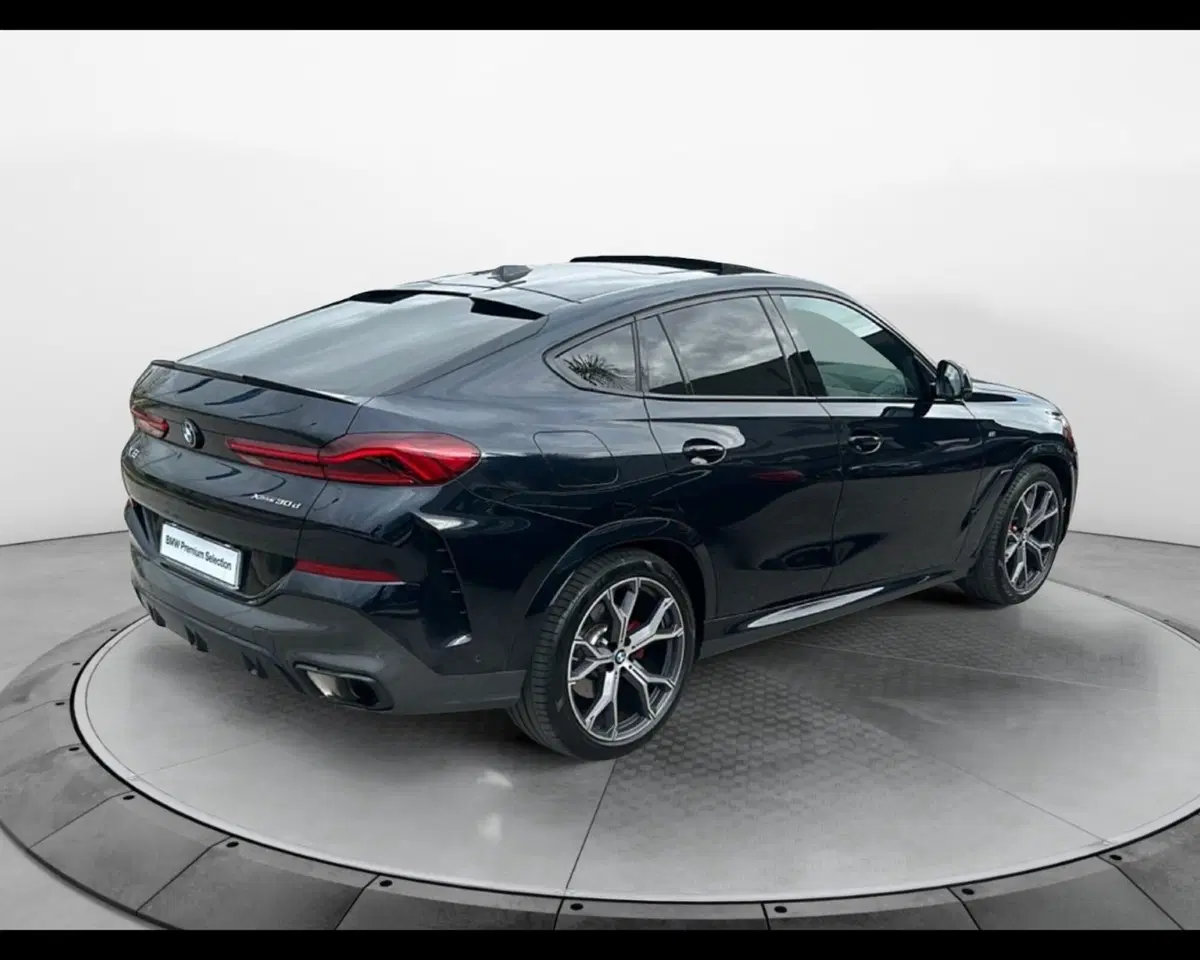 BMW X6 usata a Caserta (6)
