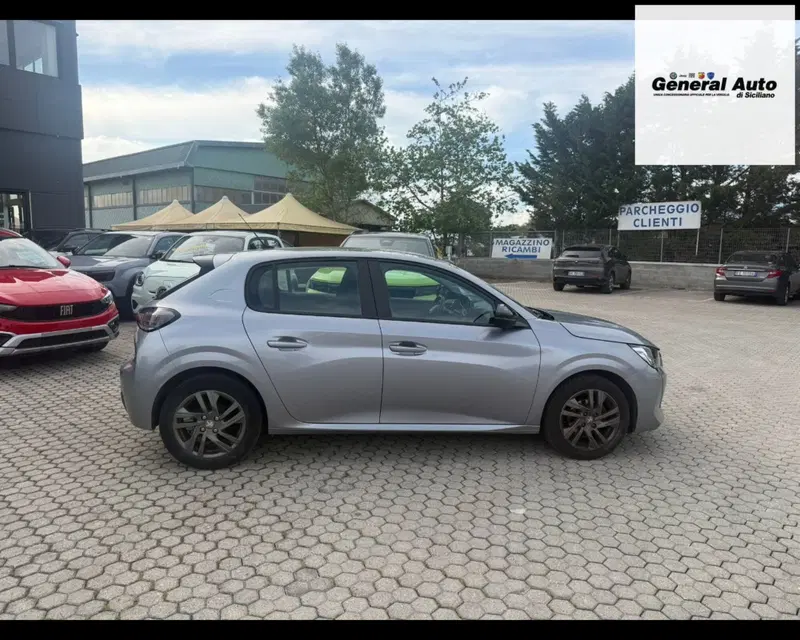Peugeot 208 usata a Lucca (7)