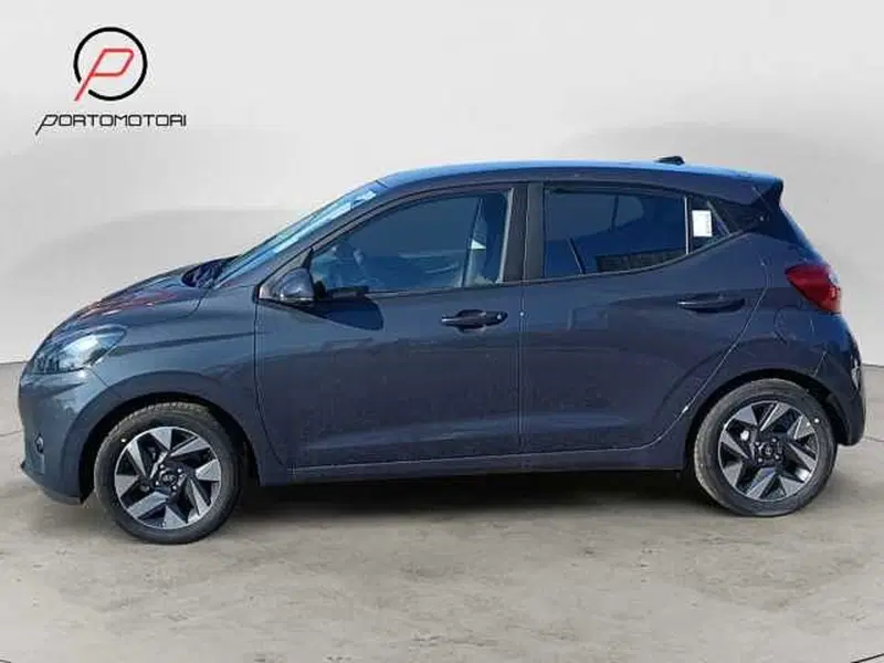 Hyundai i10 nuova a Venezia (2)