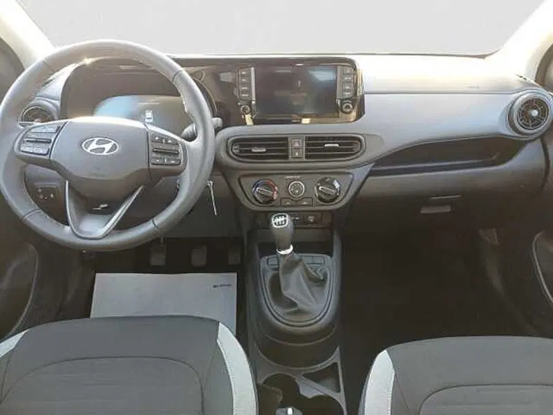 Hyundai i10 nuova a Venezia (9)