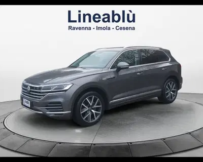Volkswagen Touareg 3.0 V6 TDI SCR Elegance del 2022 usata a Ravenna
