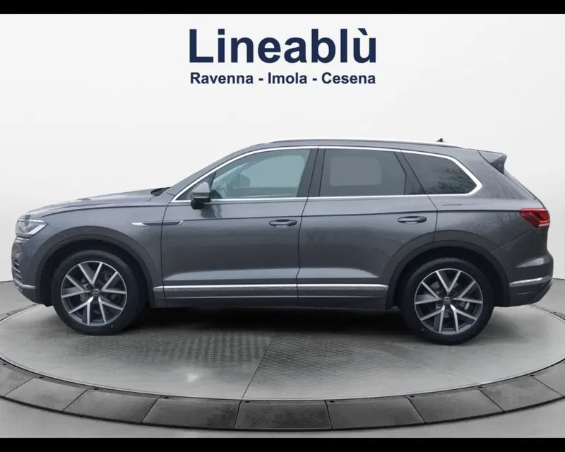 Volkswagen Touareg usata a Ravenna (2)