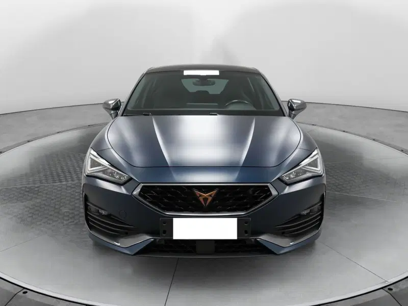 Cupra Leon usata a Varese (2)
