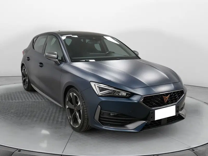Cupra Leon usata a Varese (3)
