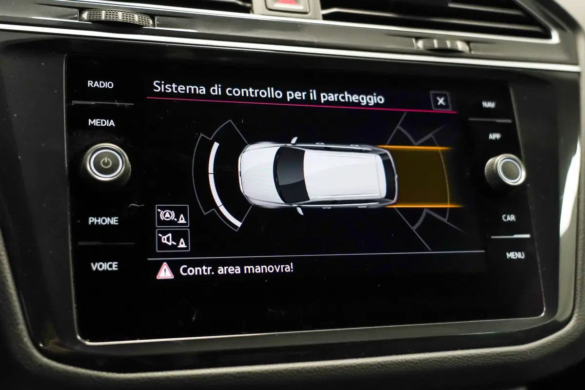 Volkswagen Tiguan usata a Varese (16)