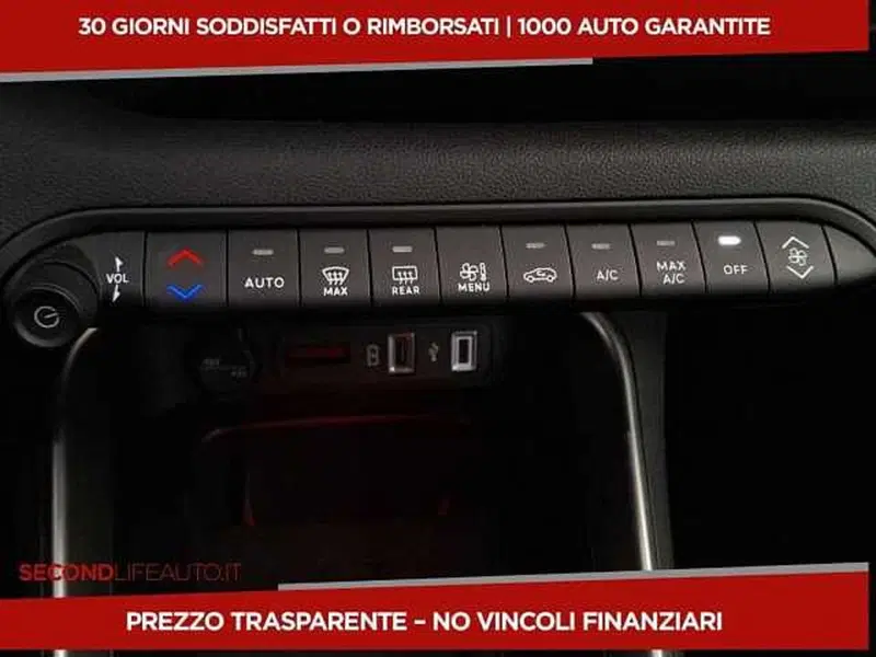 Jeep Avenger usata a Chieti (11)
