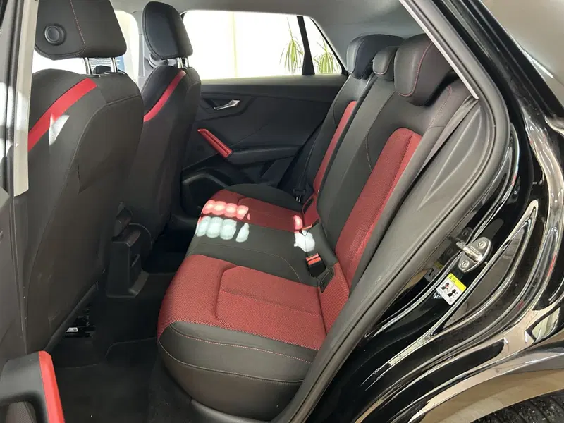 Audi Q2 usata a Bari (10)