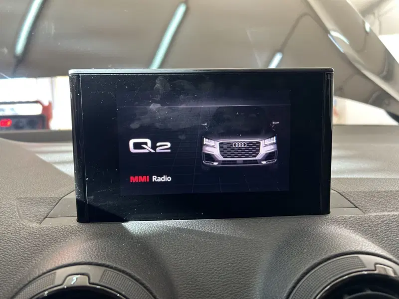 Audi Q2 usata a Bari (19)